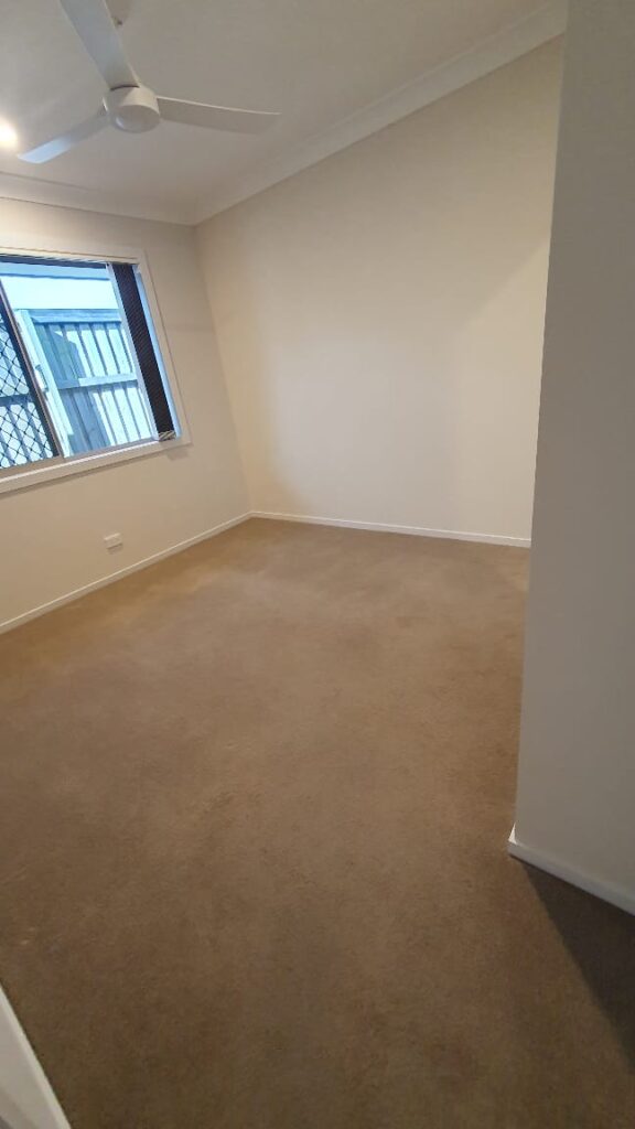 WhatsApp Image 2025-11-28 at 23.11.06