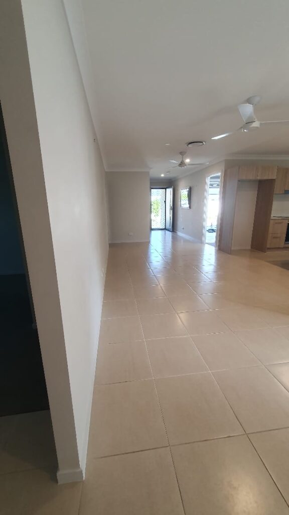 WhatsApp Image 2025-11-28 at 23.11.08 (1)